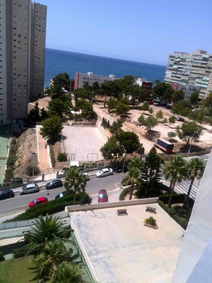 בנידורם Apartament Costa Rica 2, 150 Meters To The Beach מראה חיצוני תמונה